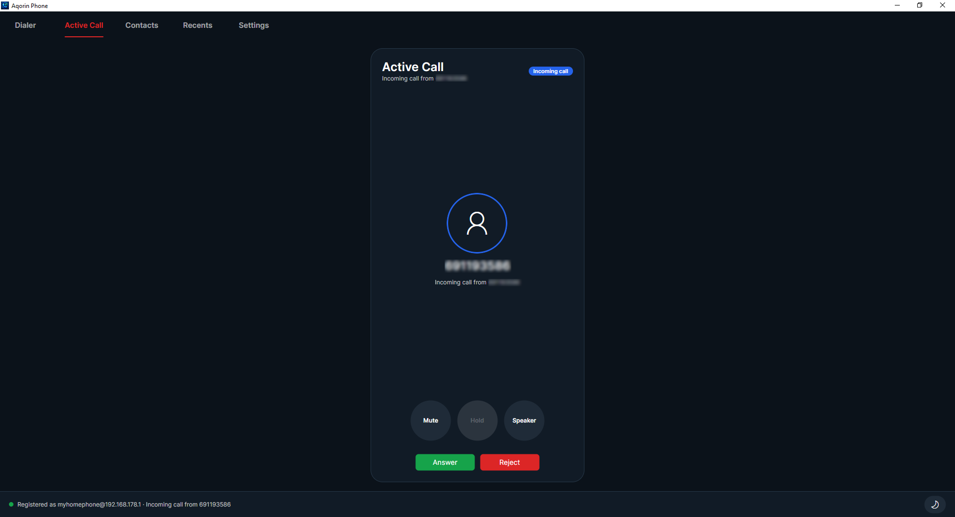 Incoming call screen
